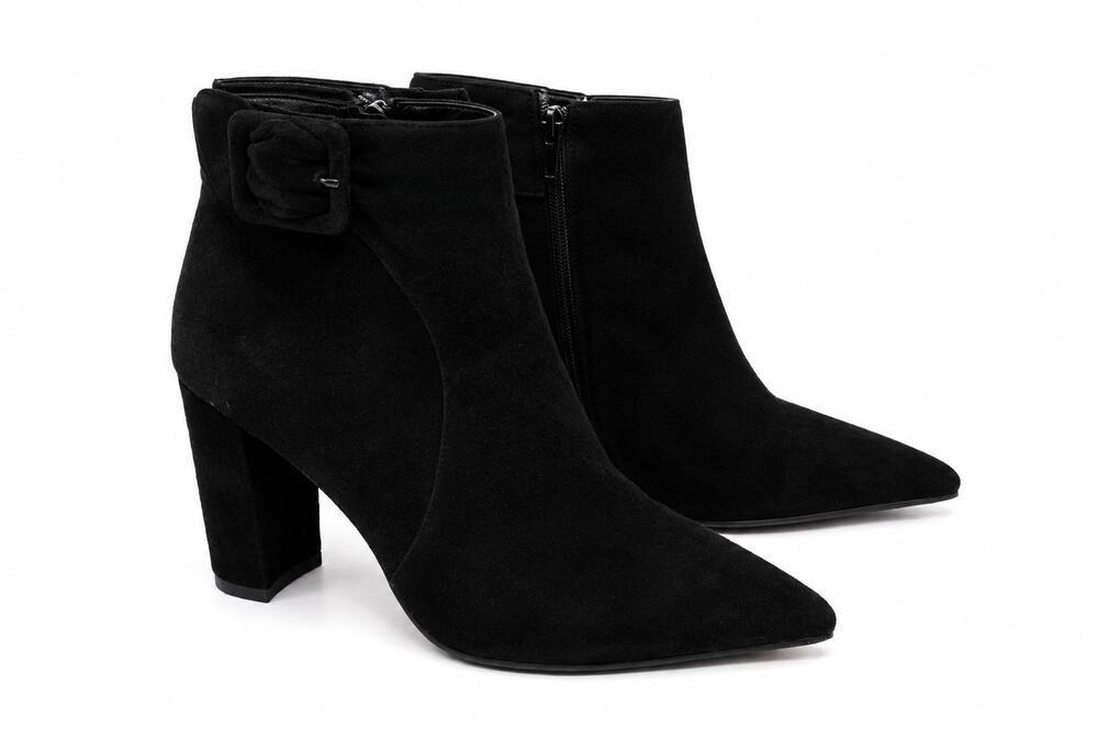 Pelle Moda Edson Black Suede Ankle Booties Size 8.5 Pointed Toe Buckle 3.75"